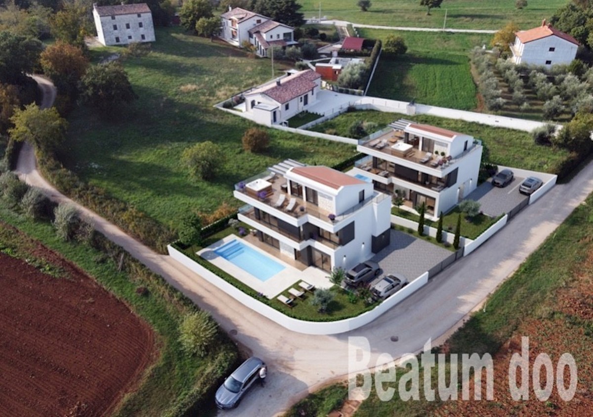 Hiša v gradnji v bližini Poreča