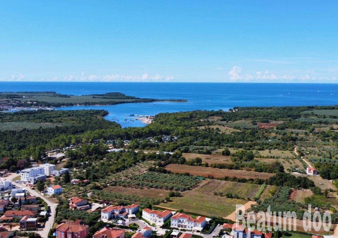 Stanovanje v prvem nadstropju, pogled na morje, novogradnja, Vabriga