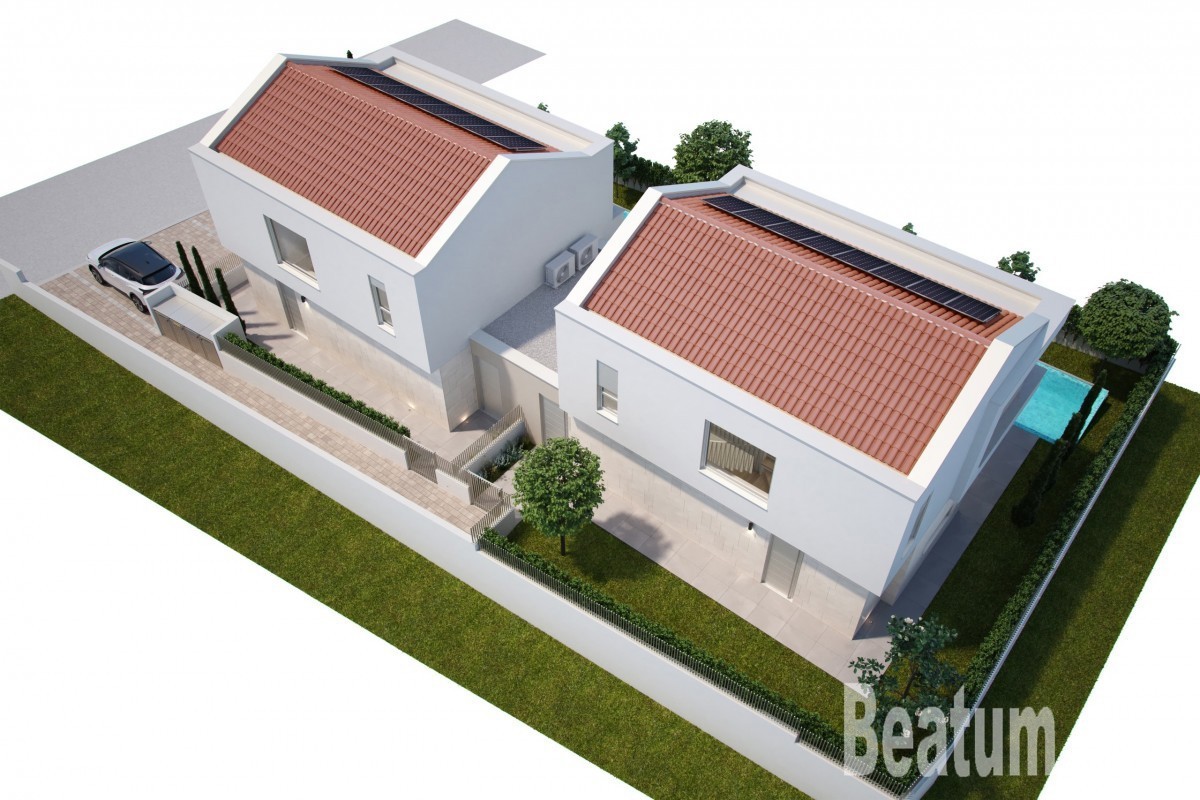 Gradbeno zemljišče s projektom in gradbenim dovoljenjem, Poreč