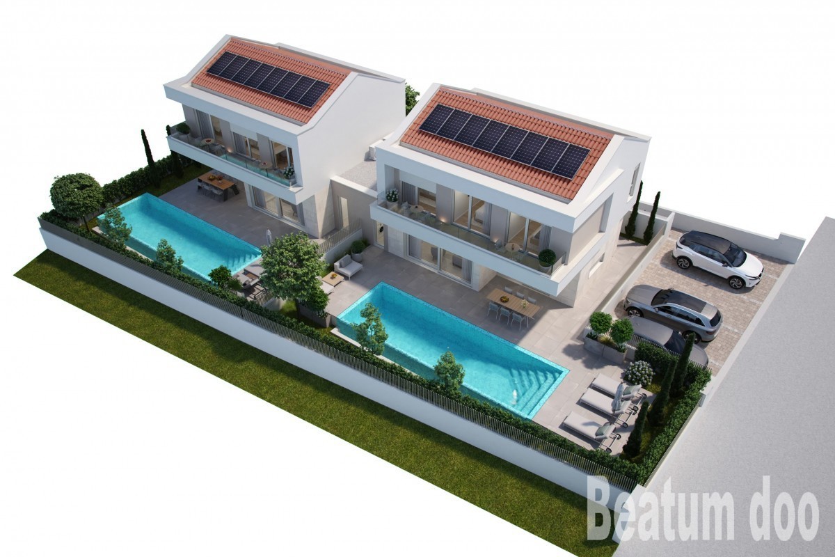 Gradbeno zemljišče s projektom in gradbenim dovoljenjem, Poreč