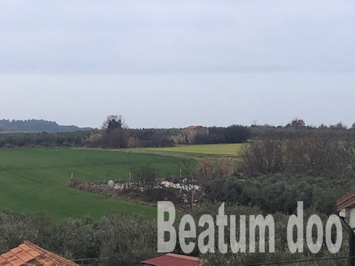 Stanovanje v drugem nadstropju za prenovo