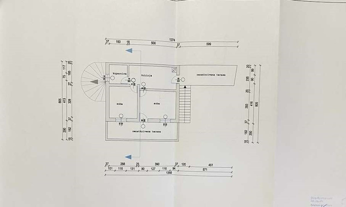 KAVRAN - Marčana - kamnita hiša z dvema apartmajema