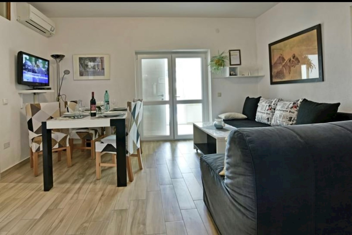 V bližini Poreč hiša s 5 apartmaji priložnost