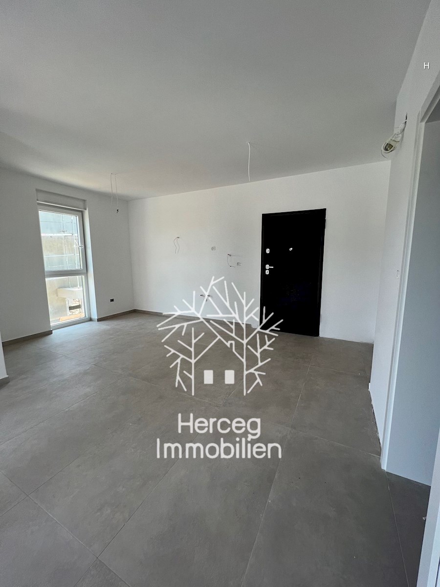 MEDULIN - Stanovanje 38m², oddaljeno 300m od morja