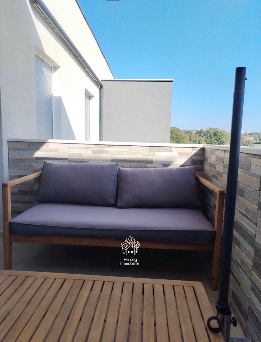 MEDULIN - Opremljen apartma (Cena po dogovoru)