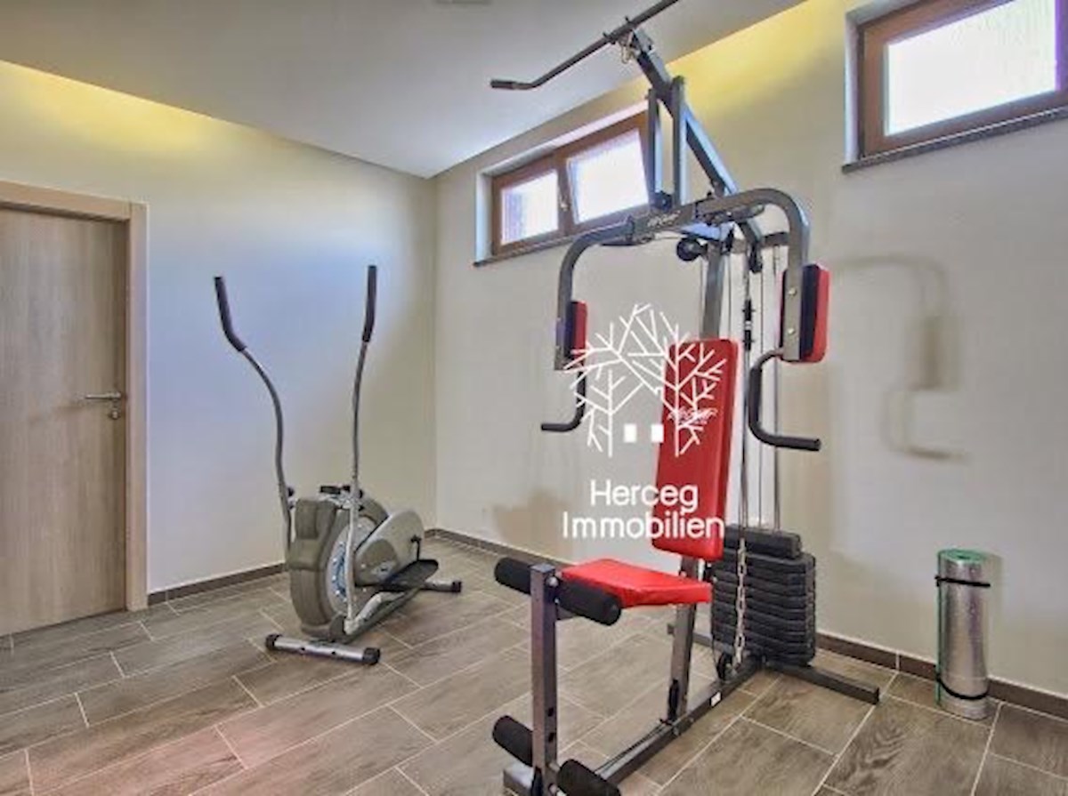 BALE – Investicijska nepremičnina – vila
