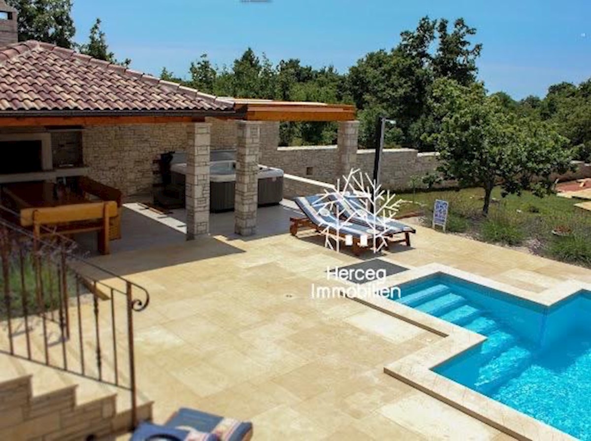BALE – Investicijska nepremičnina – vila