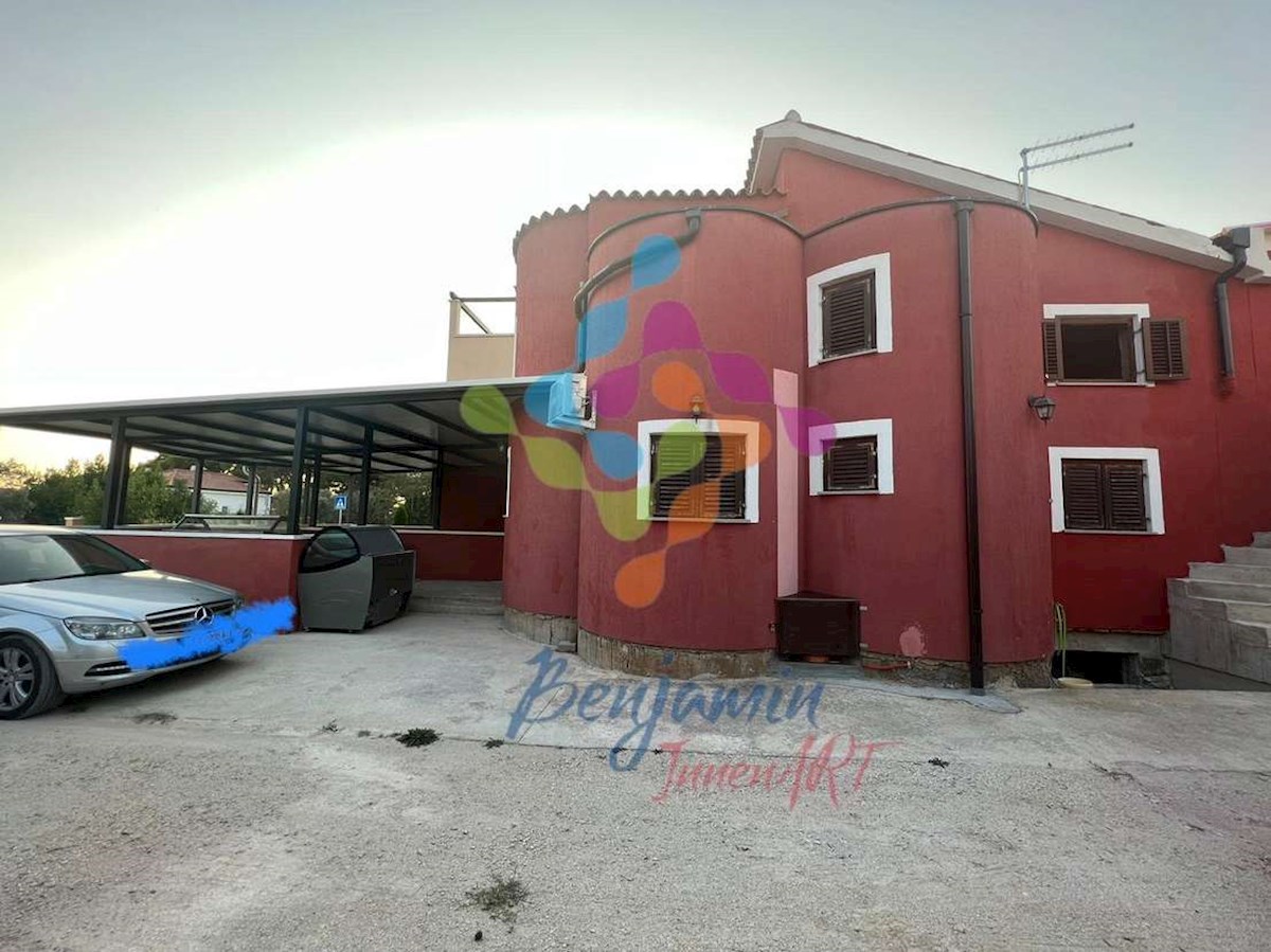 FAŽANA - dva apartmaja s pogledom na morje in 400m oddaljenost od plaže
