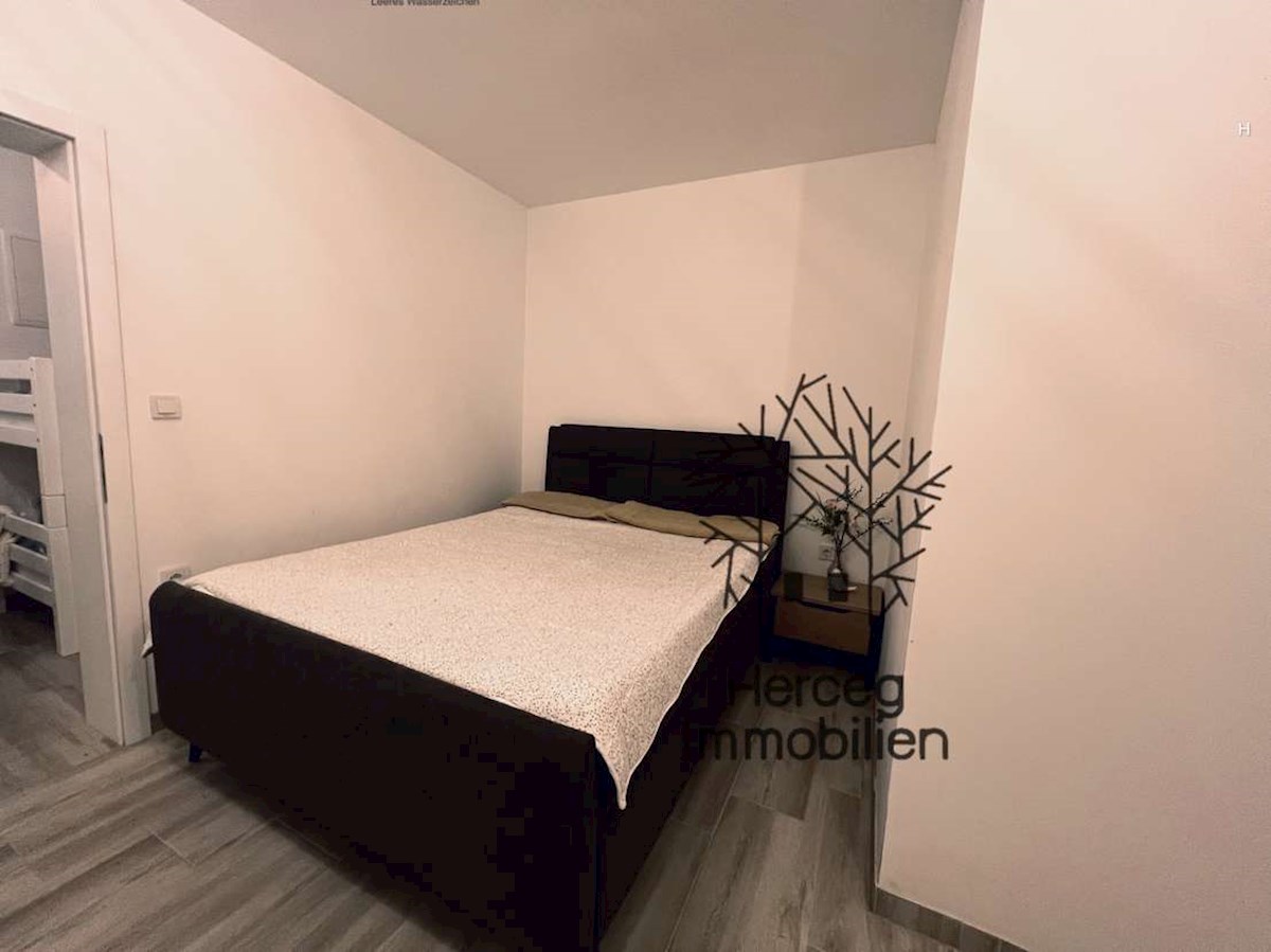 BARBARIGA - Apartma 700m od morja