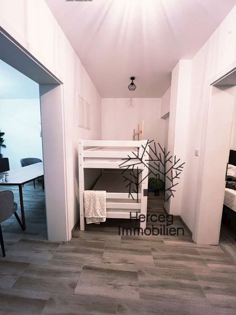 BARBARIGA - Apartma 700m od morja