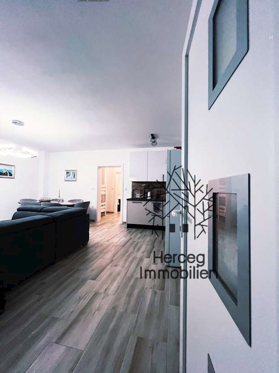 BARBARIGA - Apartma 700m od morja