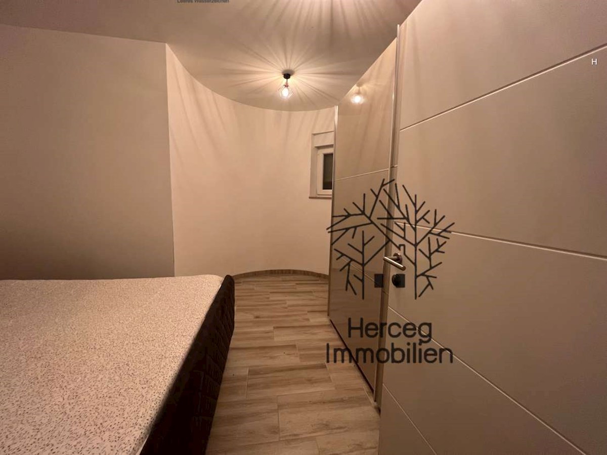 BARBARIGA - Apartma 700m od morja