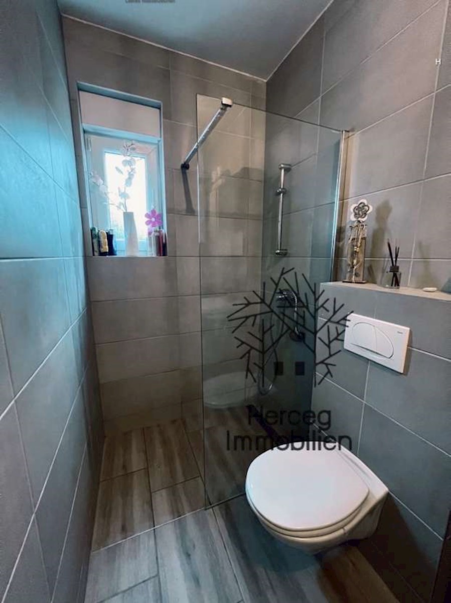 BARBARIGA - Apartma 700m od morja