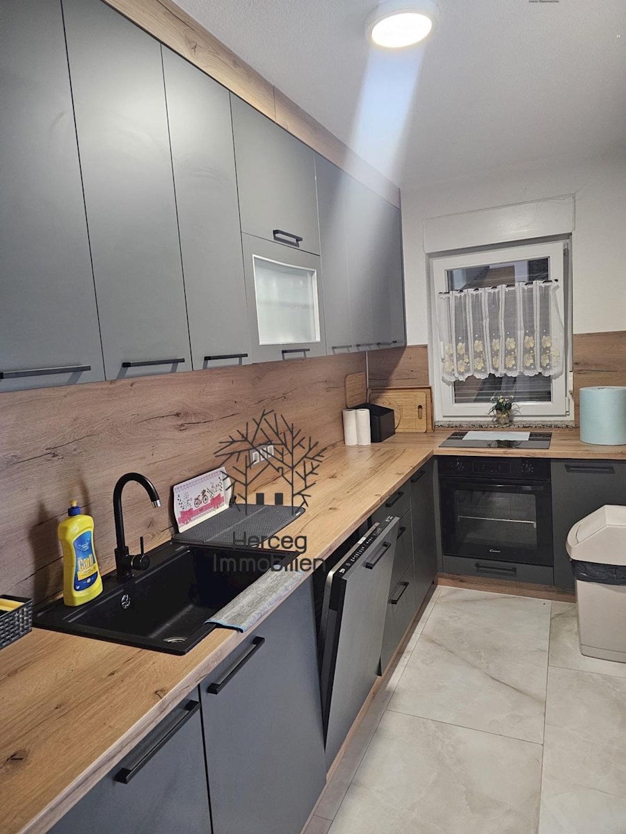 MEDULIN – Stanovanje v pritličju z vrtom