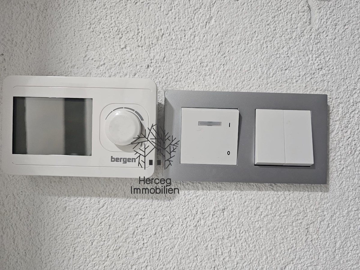 MEDULIN – Stanovanje v pritličju z vrtom