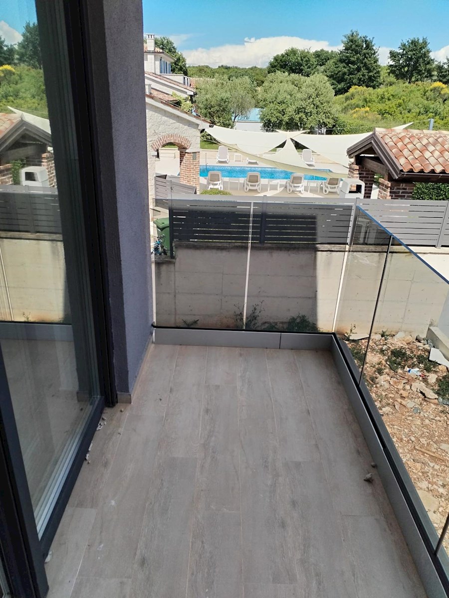 MEDULIN – Apartma na prodaj, blizu morja