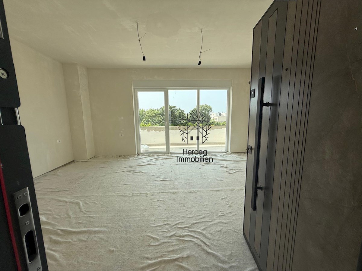 MEDULIN – Več apartmajev na prodaj
