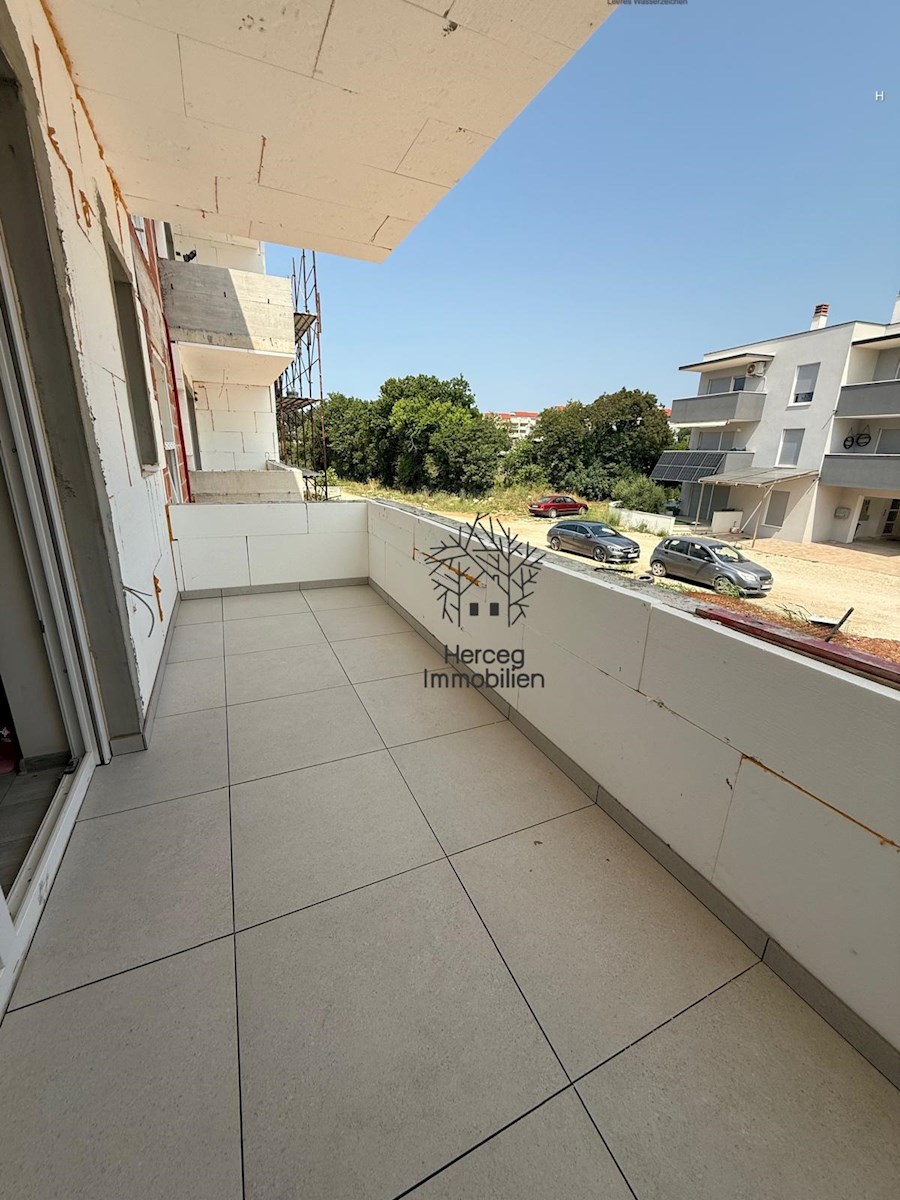 MEDULIN – Več apartmajev na prodaj