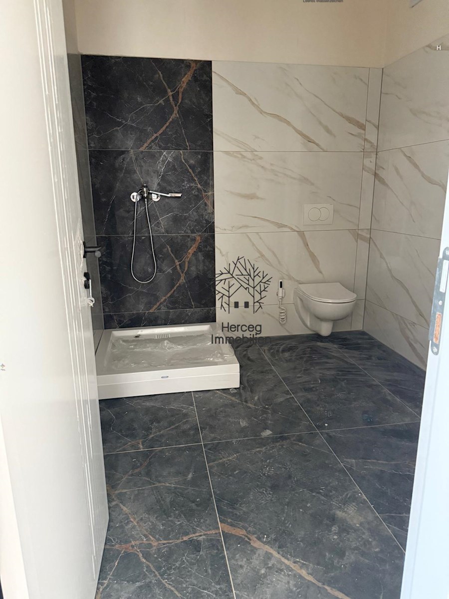 MEDULIN – Več apartmajev na prodaj