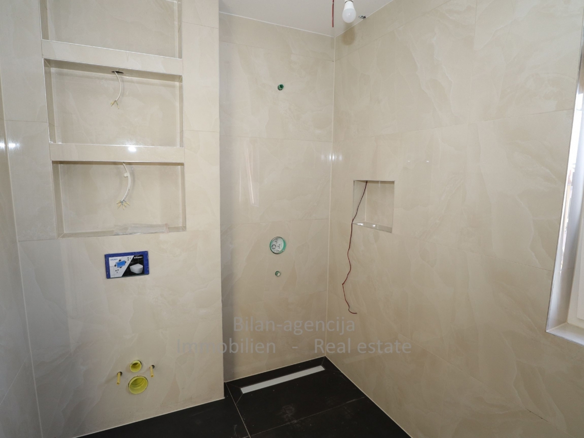 Apartma/Stanovanje Vodice, 89m2