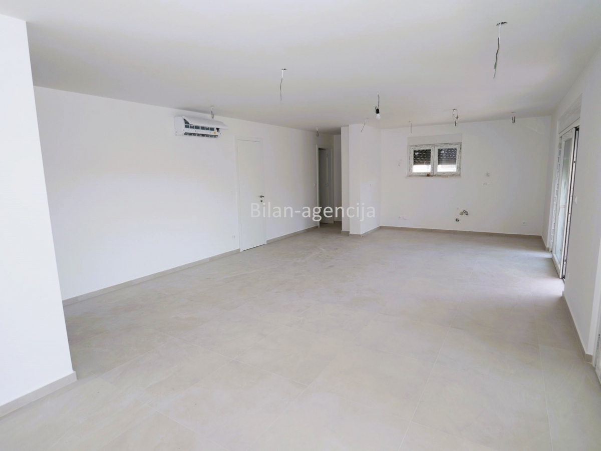 Apartma/Stanovanje Vodice, 138,83m2