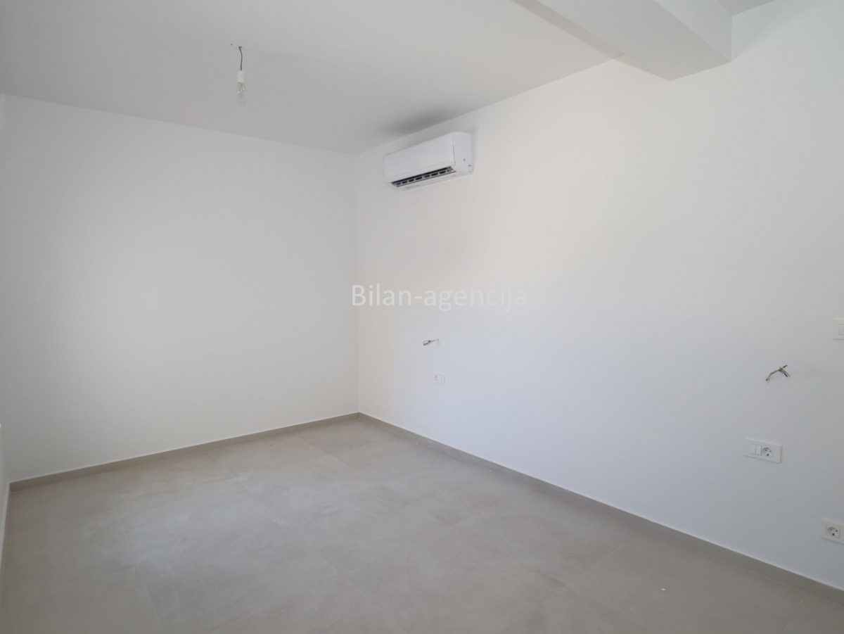 Apartma/Stanovanje Vodice, 138,83m2