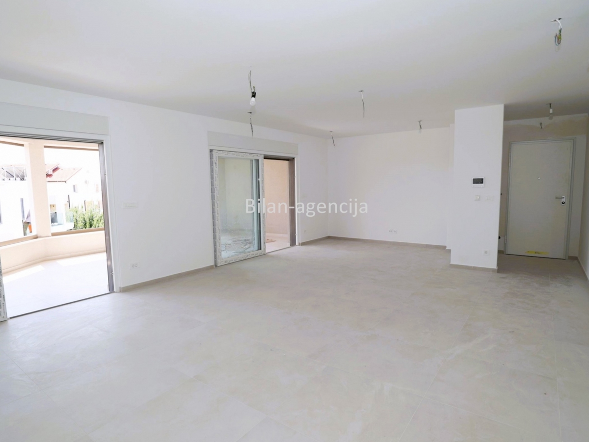 Apartma/Stanovanje Vodice, 138,83m2