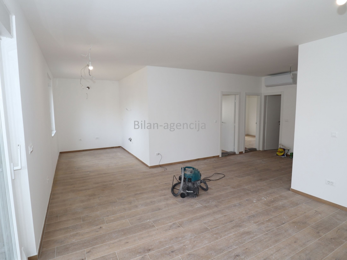 Apartma/Stanovanje Vodice, 80m2