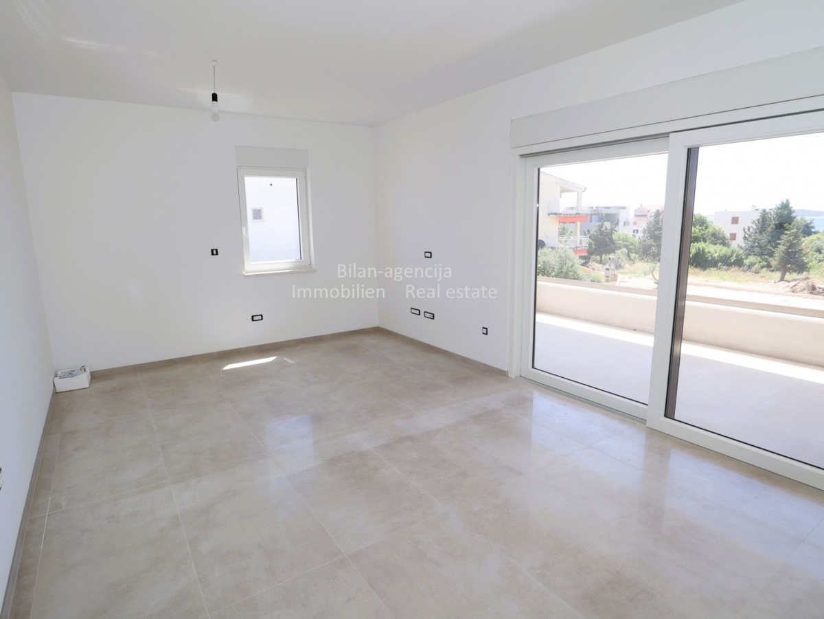 Stanovanje, 69.40m2, Vodice, 350 m od kvadrata, 280000 €