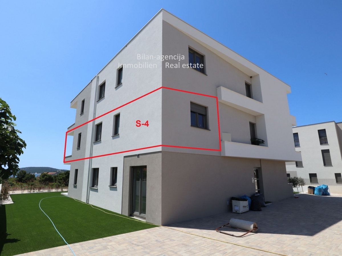 Stanovanje, 69.40m2, Vodice, 350 m od kvadrata, 280000 €