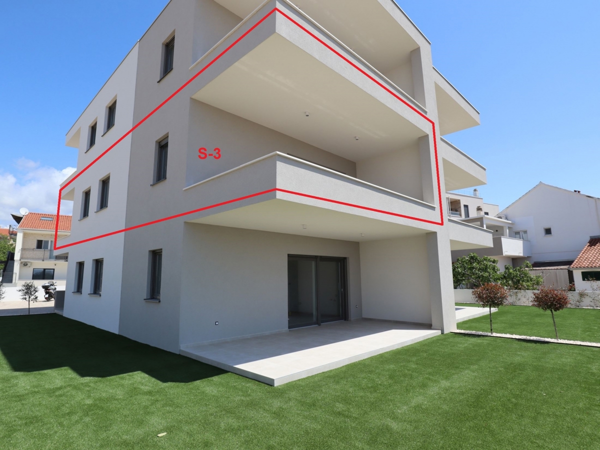Vodice, prodaja apartma, le 350 m od morja, 91,73 m2.