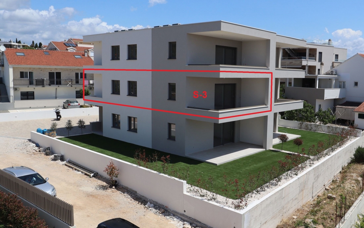 Vodice, prodaja apartma, le 350 m od morja, 91,73 m2.