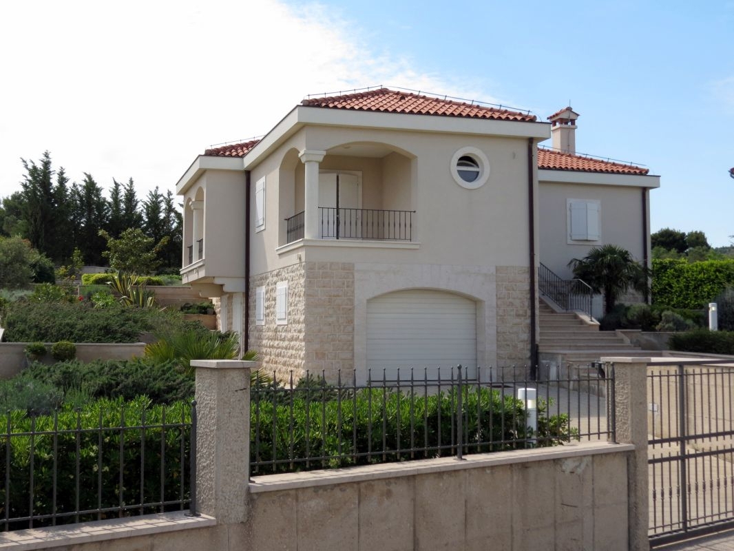 Hiša Vodice, 380m2