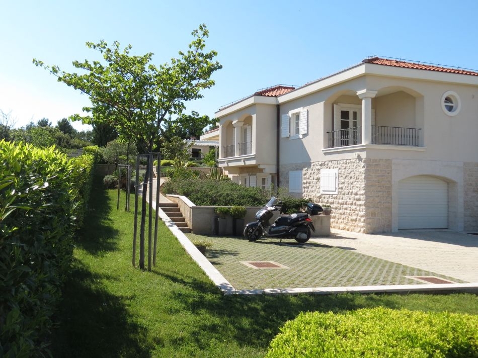 Hiša Vodice, 380m2