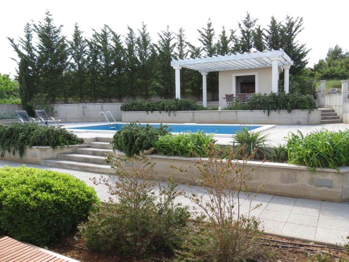 Hiša Vodice, 380m2