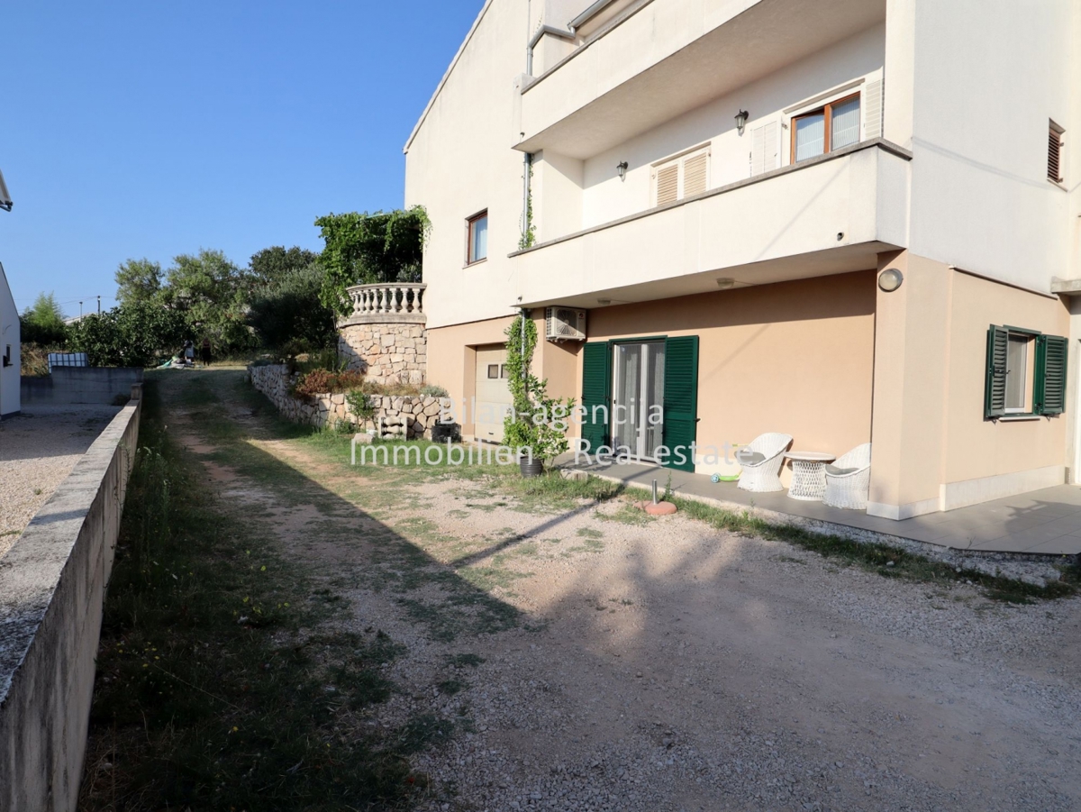 Hiša Vodice, 564m2
