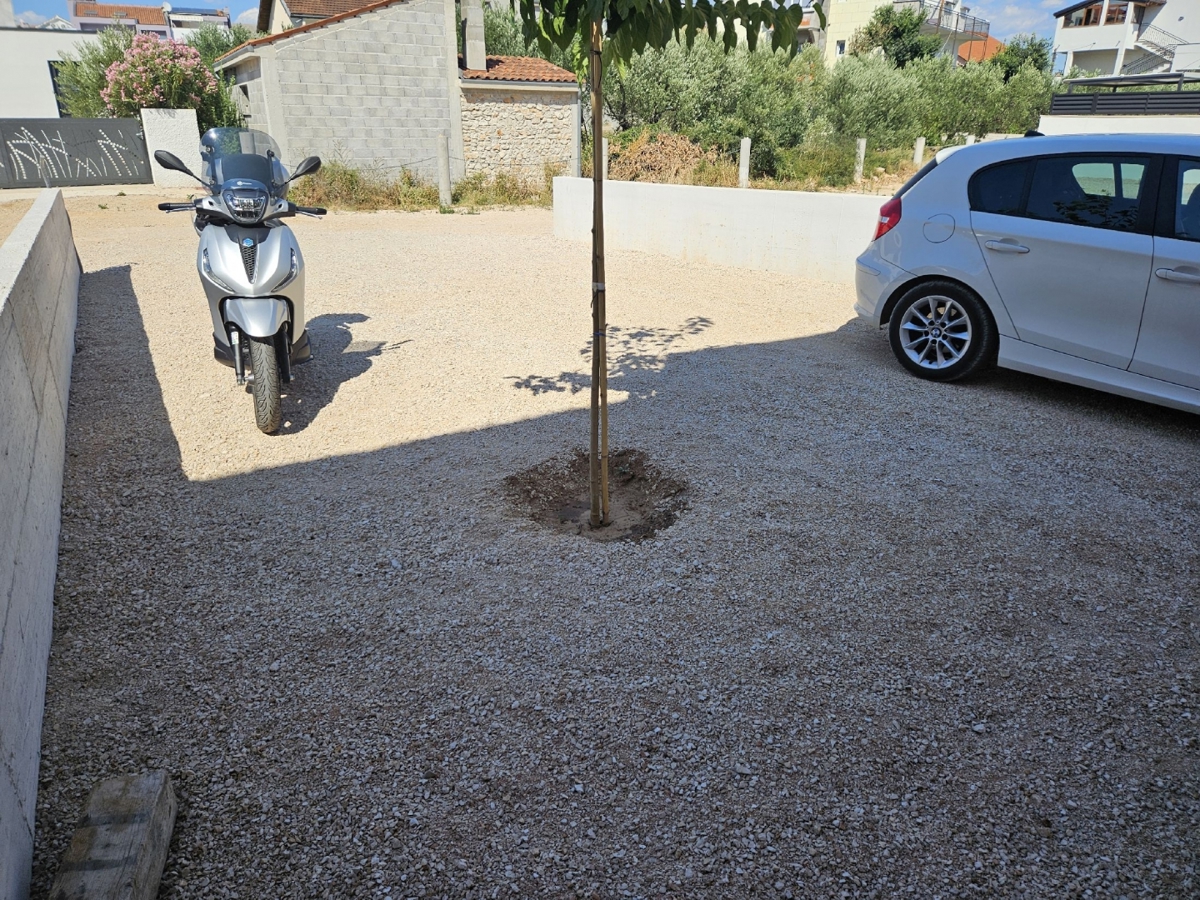 Dvojček, Vodice, Dalmacija