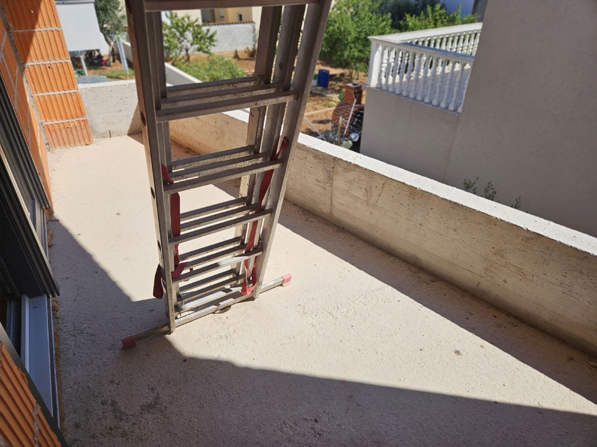 Dvojček, Vodice, Dalmacija