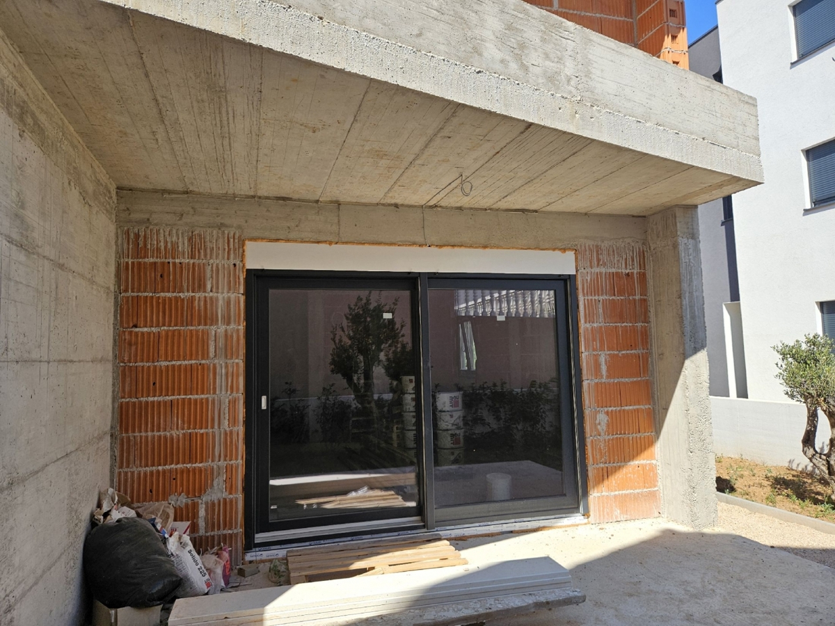 Dvojček, Vodice, Dalmacija