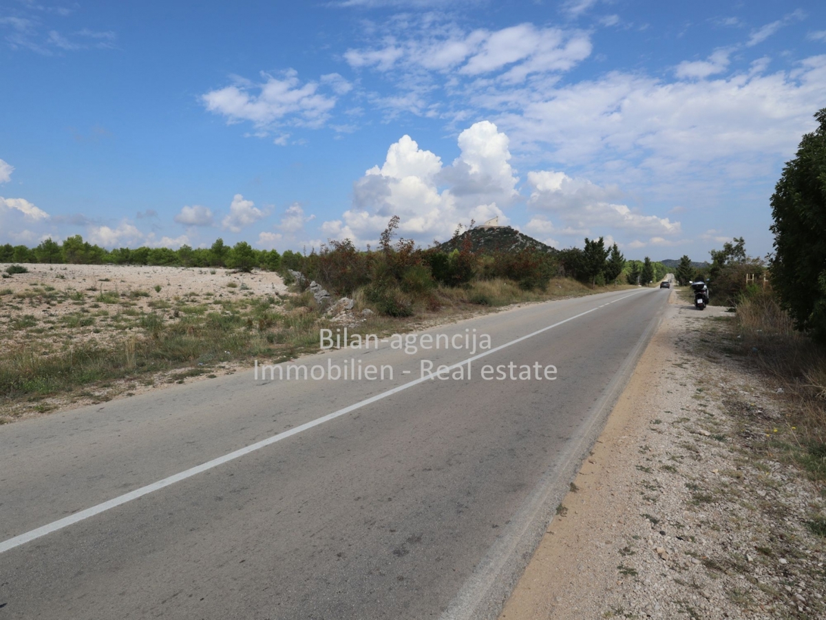 Zemljišče Vodice, 5.041m2
