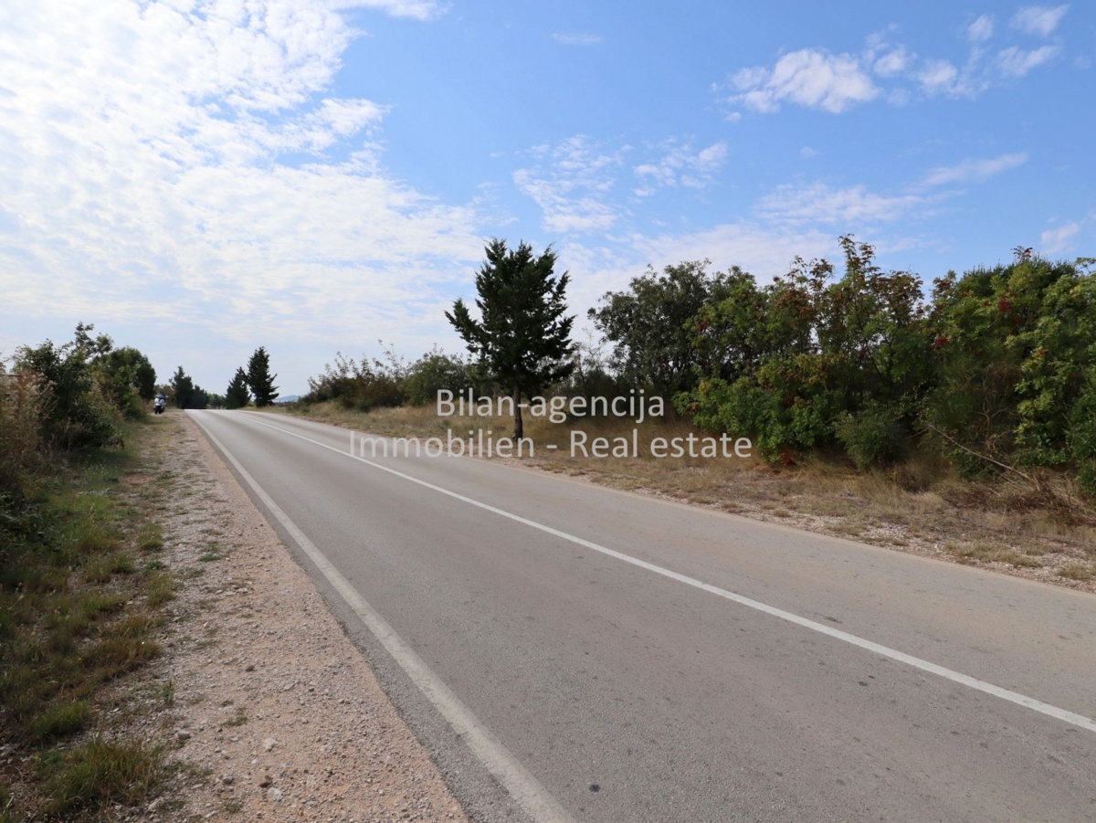 Zemljišče Vodice, 5.041m2