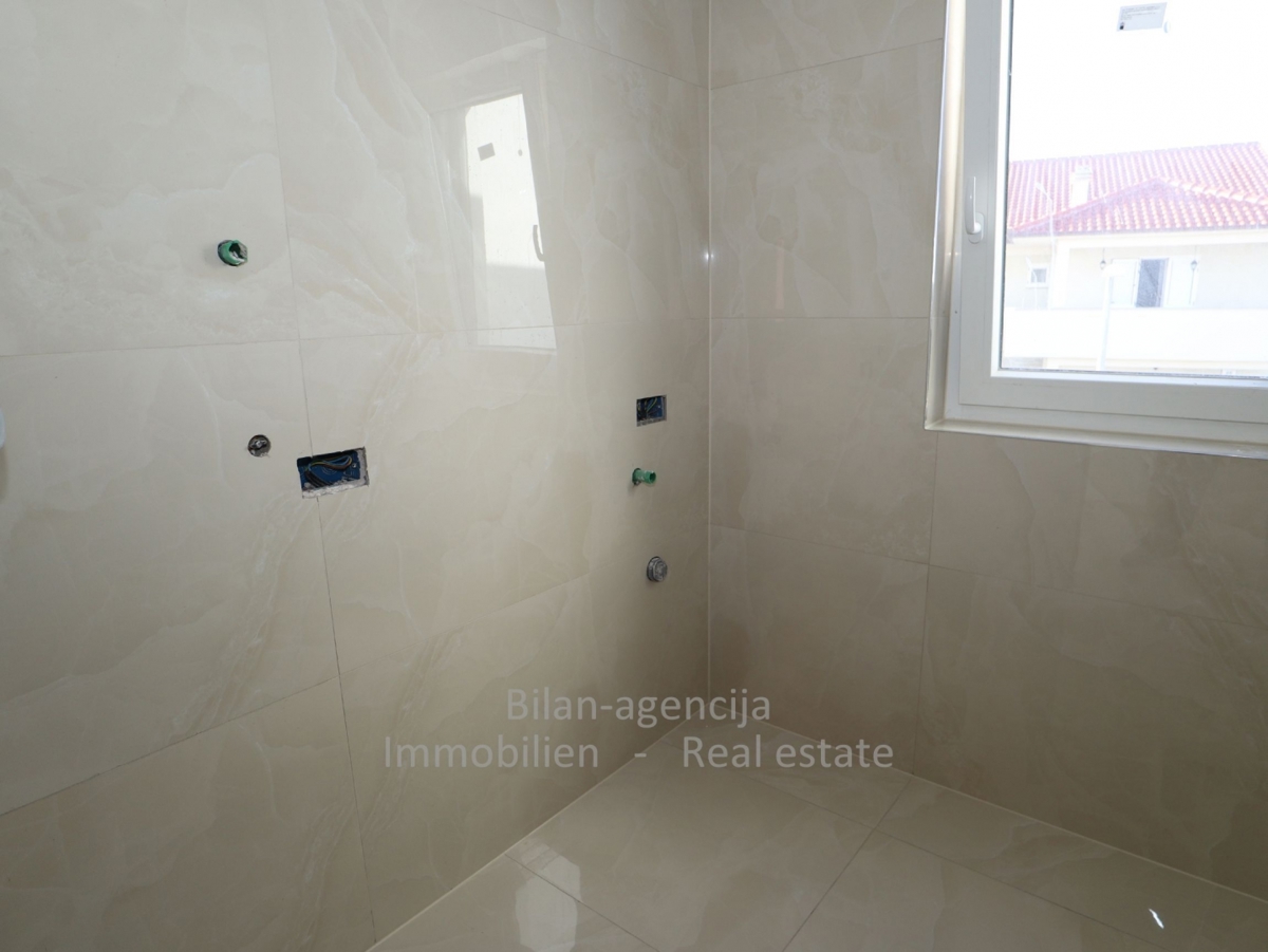 Apartma/Stanovanje Vodice, 86m2, 289000 €,novogradnja