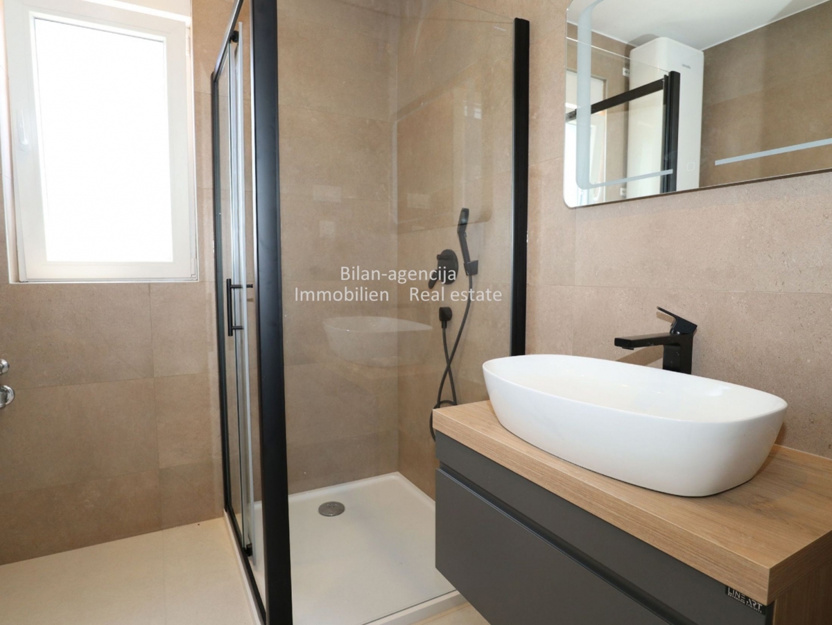 Apartma/Stanovanje Vodice, 89,42m2
