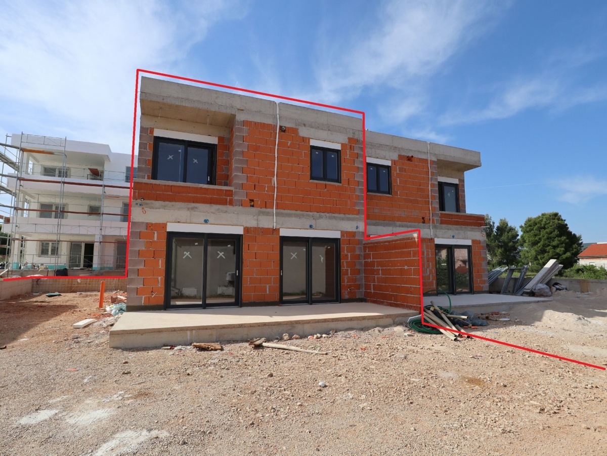 Polovica dvojčka, novogradnja, Vodice, 320.000 €