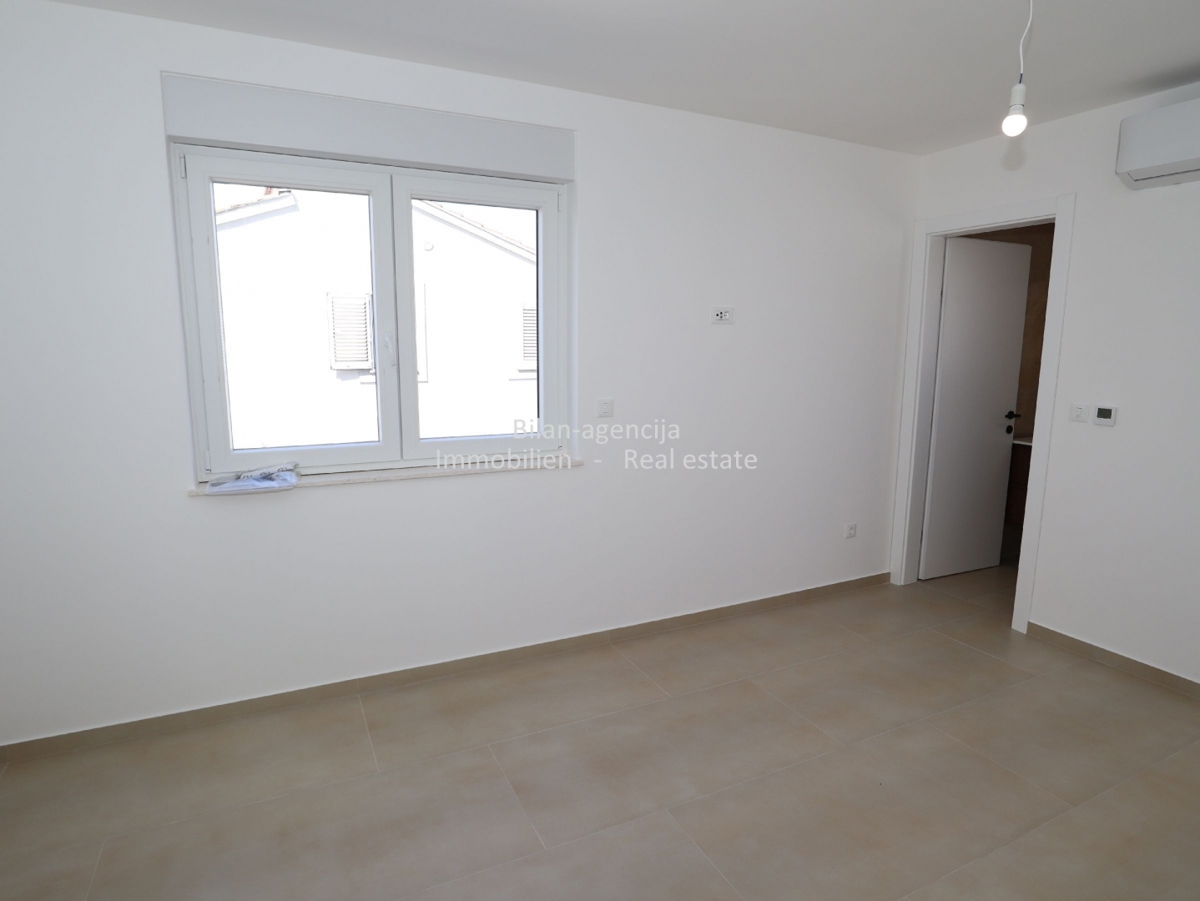 Apartma/Stanovanje Vodice, 109,21m2