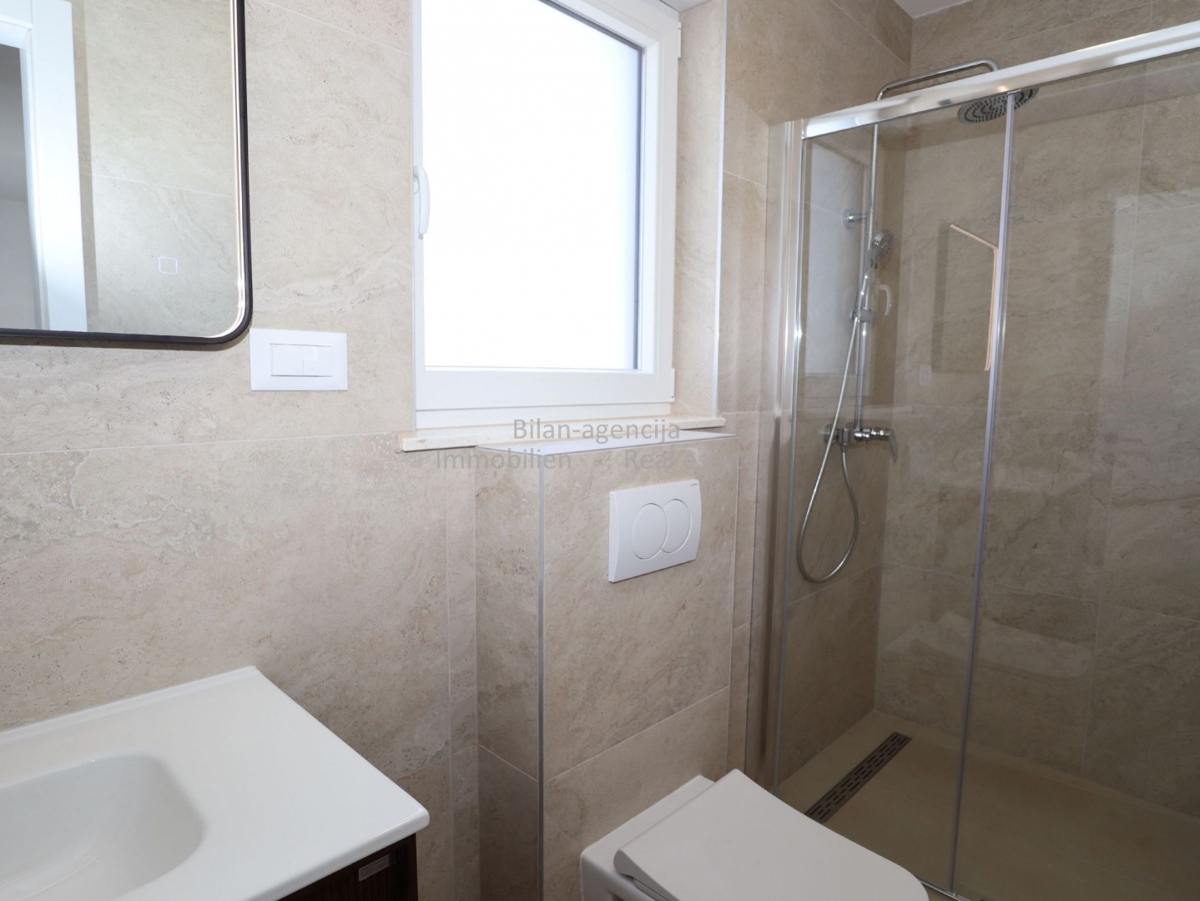 Apartma/Stanovanje Vodice, 109,21m2