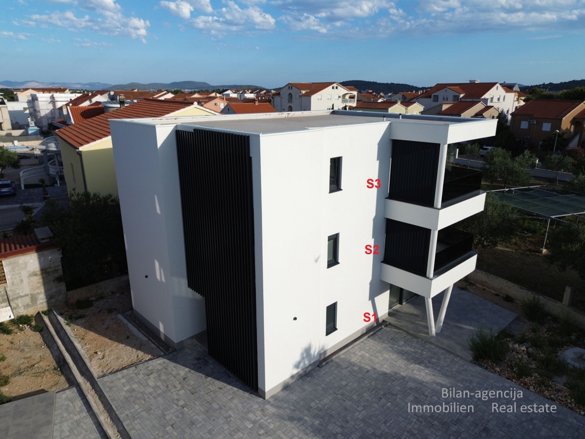 Stanovanje, 90 m², Vodice, novogradnja, 2 ss, 279.000 €