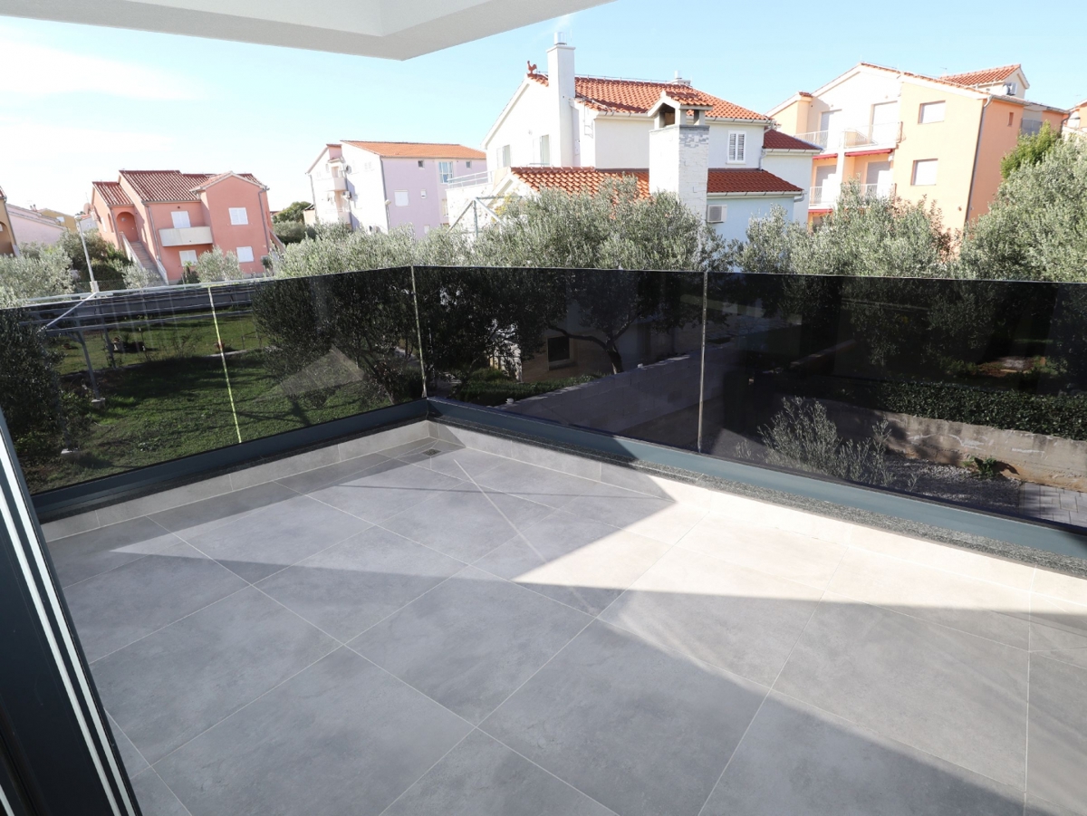 Stanovanje, 90 m², Vodice, novogradnja, 2 ss, 279.000 €