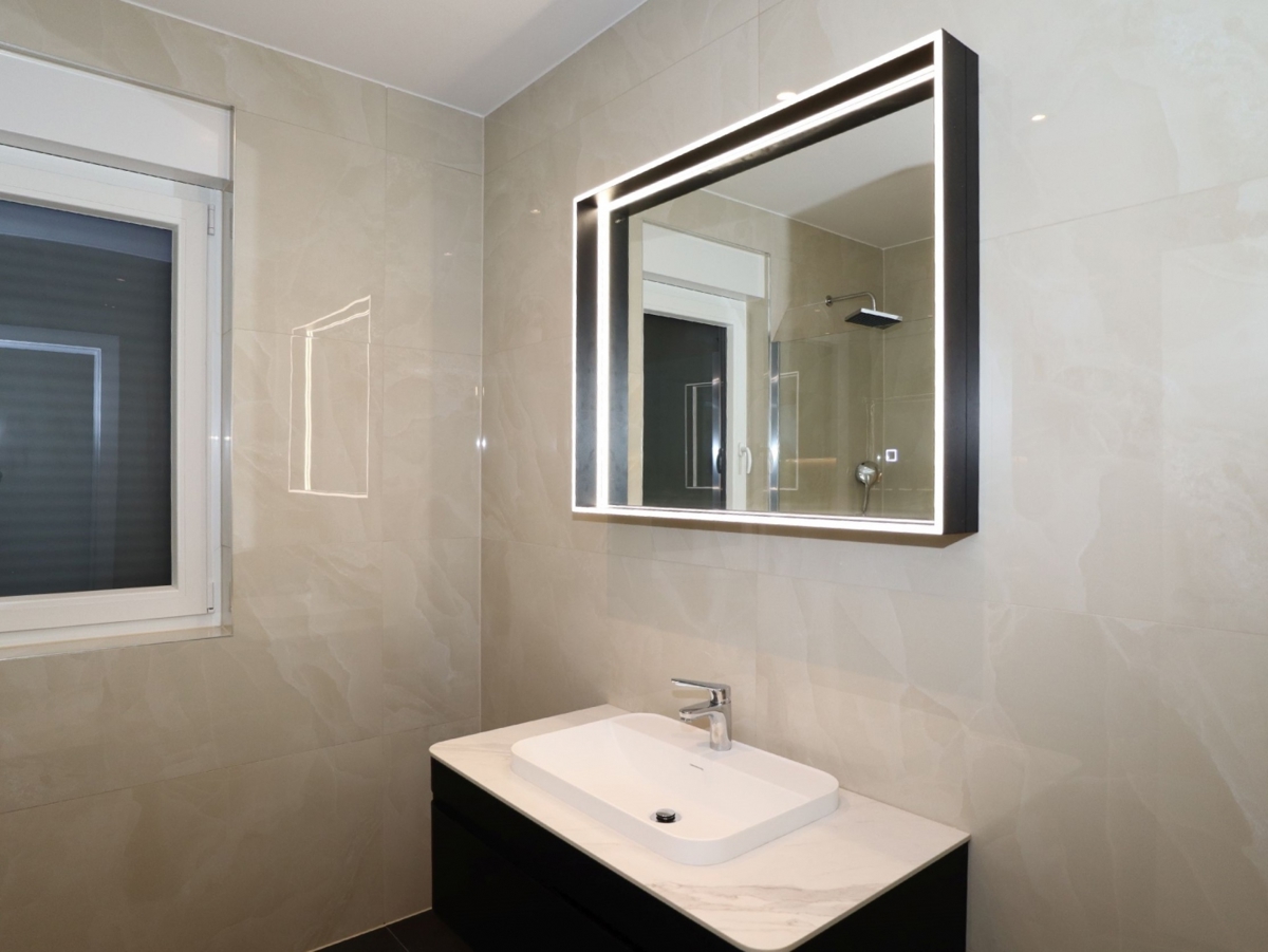 Stanovanje, 90 m², Vodice, novogradnja, 2 ss, 279.000 €