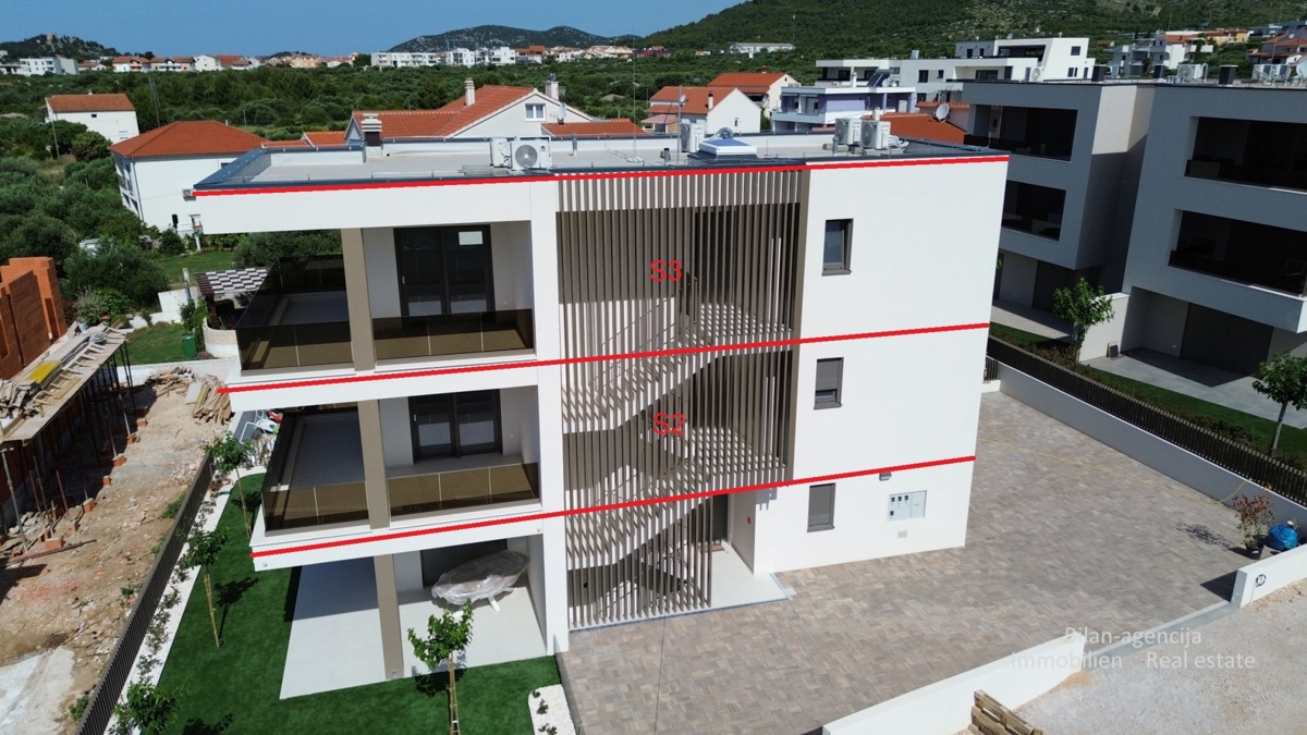 Apartma/Stanovanje Vodice, 85,42m2